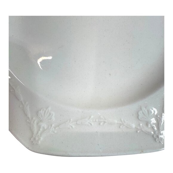 Set Of 4 Wedgwood Queensware Octagonal Embossed White Lunch Plates 8” Vintage - Picture 3 of 8